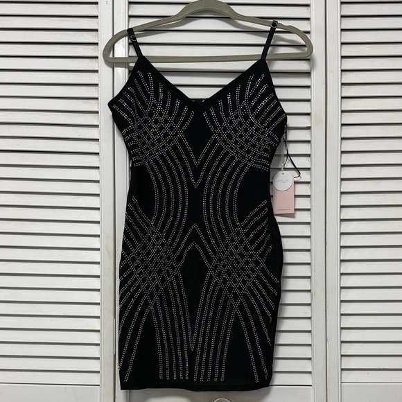 Dresses & Skirts - Women’s Black Studded V-Neck Bodycon Dress Sz Medium